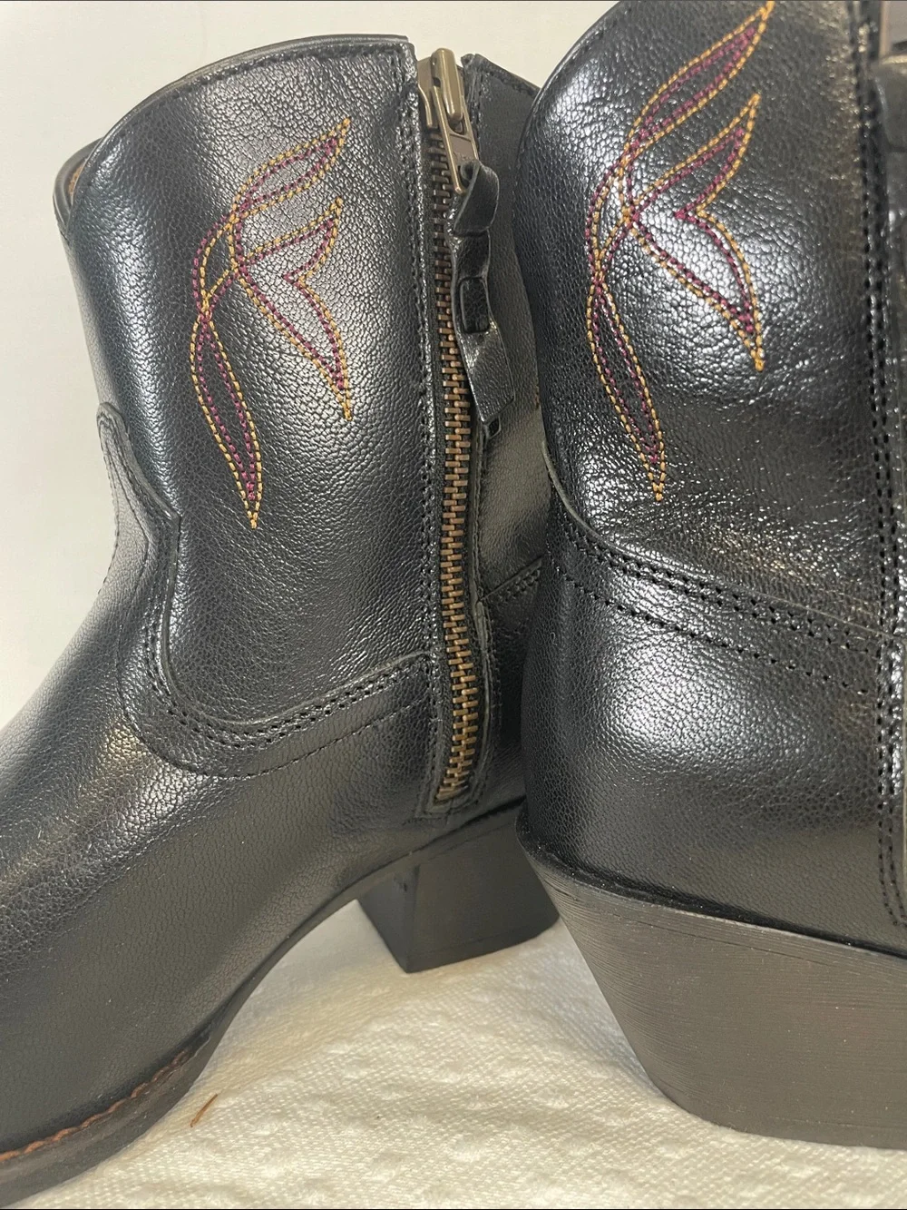 Ariat Darlin Short Western Boot ‘Old Black’W9.5 NWOT